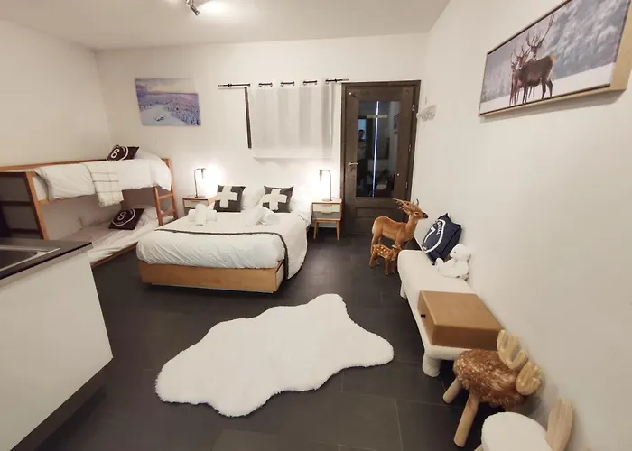 1550 Avec Vue Alpehytte