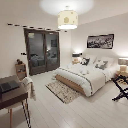 1550 Avec Vue 木屋 谷雪维尔