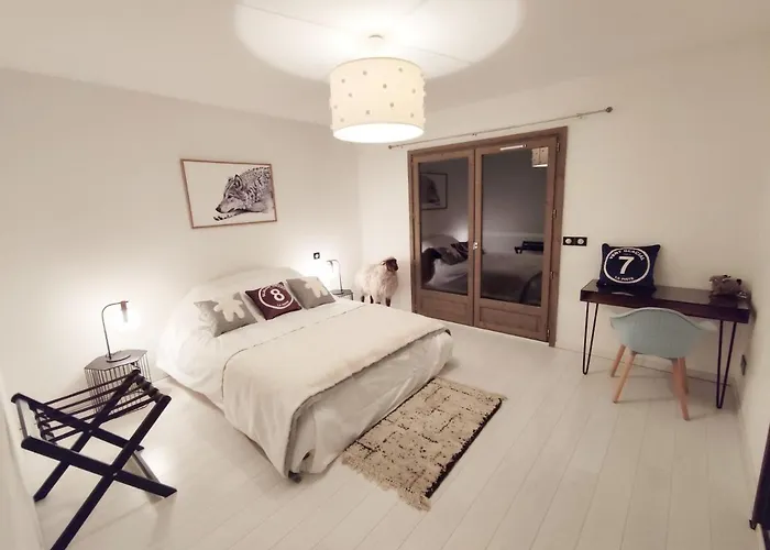 1550 Avec Vue 木屋 谷雪维尔