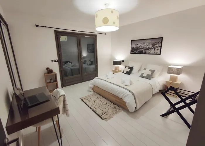 1550 Avec Vue 木屋 谷雪维尔